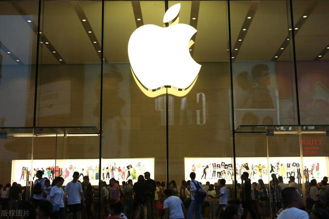 重磅消息！苹果计划于2026年推出AR眼镜与折叠iPhone