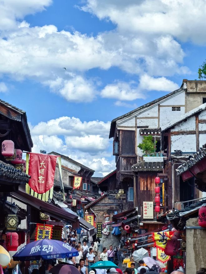 带父母去贵州旅游纯玩6天游 到贵州游玩六天五晚攻略线路规划(图3)