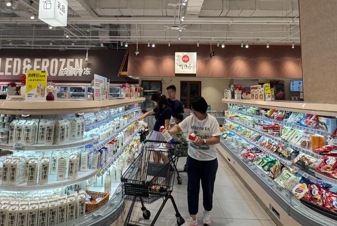 乳企半年报交卷 营养品、国际化等成破局方向