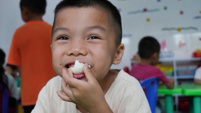 遇见小面携手联劝公益开展“一个鸡蛋的力量” 以善行守护乡村儿童营养未来(图4)