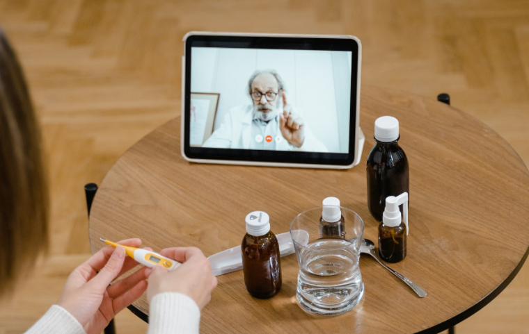 国锐生活“抄底”春雨医生拿下轻装远航的长期船票(图3)