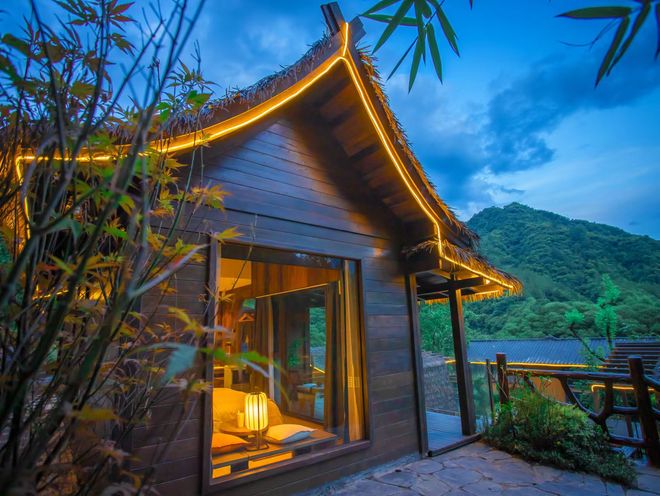 重庆旅游假期四日游行程规划必去景点游玩+美食品尝+特色民宿(图5)