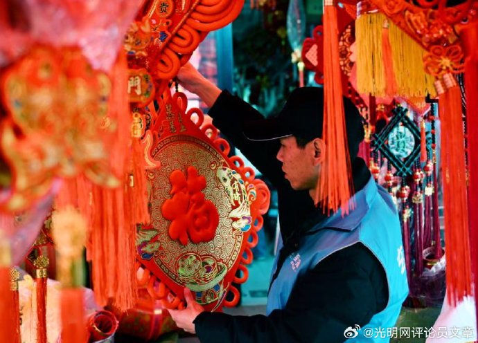 车企押注AI春联营销Z世代真会为这种科技年货买单吗？