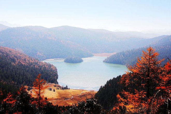 云南昆明香格里拉报团旅游省钱攻略：报团5天4晚行程规划消费透明(图5)