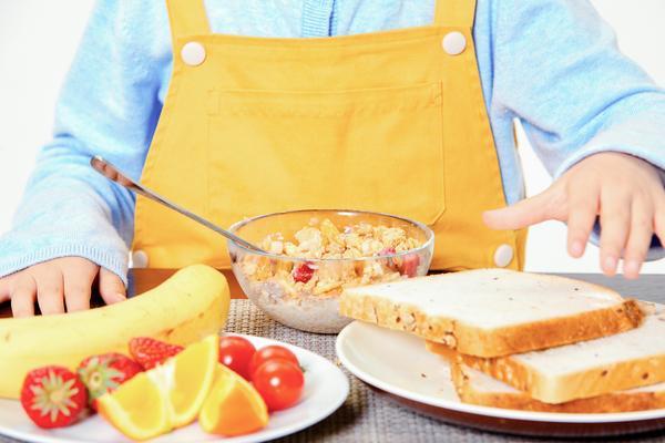 破解少儿“营养偏科”难题伴茵筑牢家庭餐桌健康防线